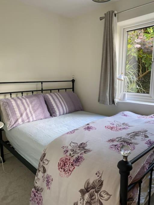 Cosy Apartment With Private Access And Kitchenette In Guildford (Adults Only) 沃皮勒斯顿 外观 照片